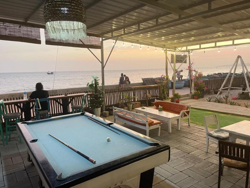 Image: EVA HUT Mui Ne Beach Hostel