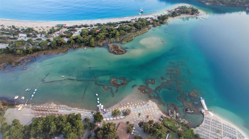 Image: Sugar Beach Club