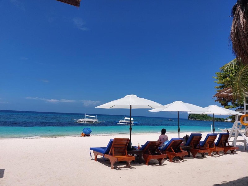 Image: Avila's Horizon Dive Resort Malapascua
