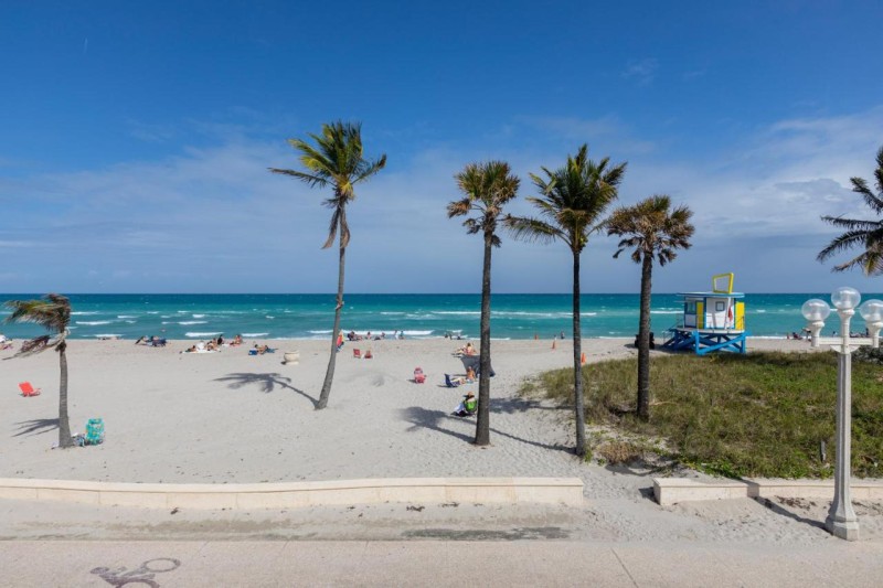 Image: Paradise Oceanfront by HBH