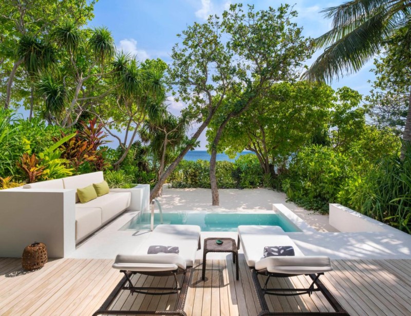 Image: The Westin Maldives Miriandhoo Resort
