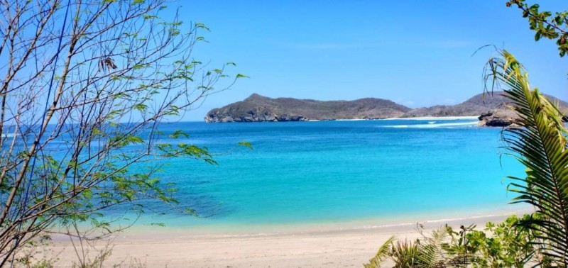 Image: Castaway Surf Retreat