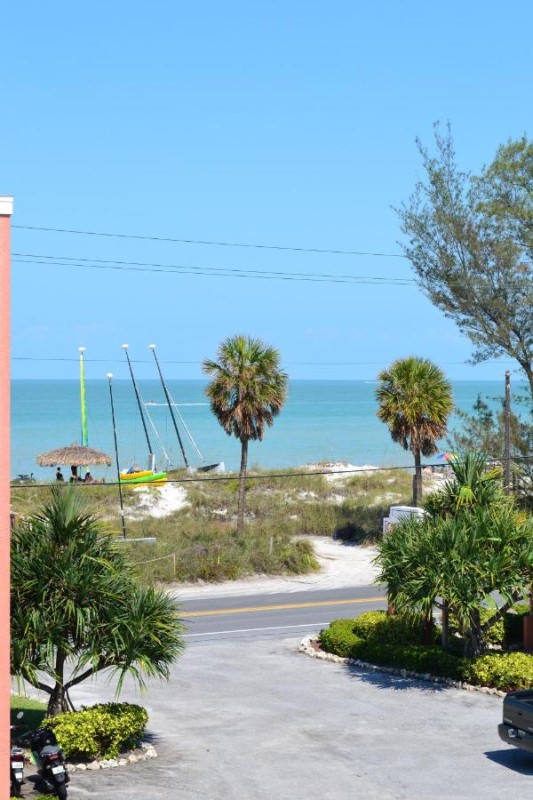 Image: Silver Surf Gulf Beach Resort