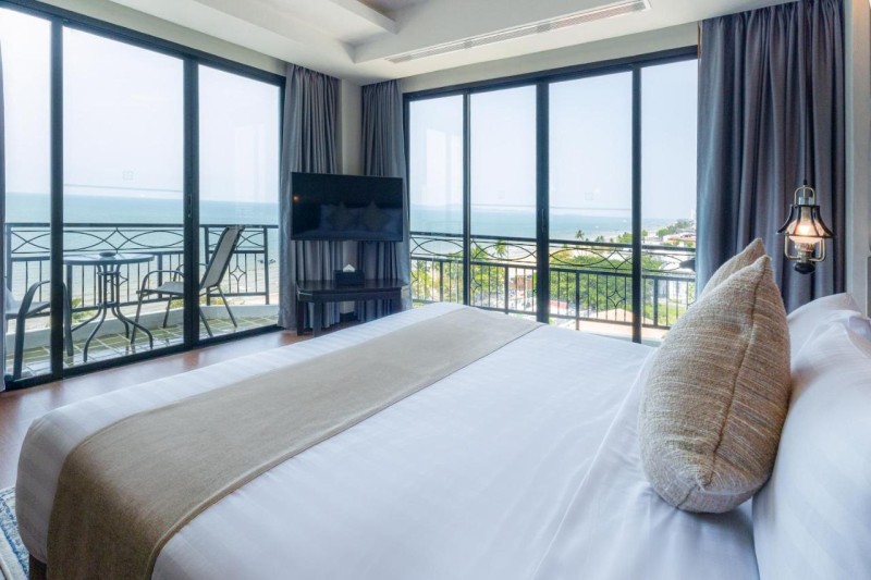 Image: Bay Beach Resort Jomtien