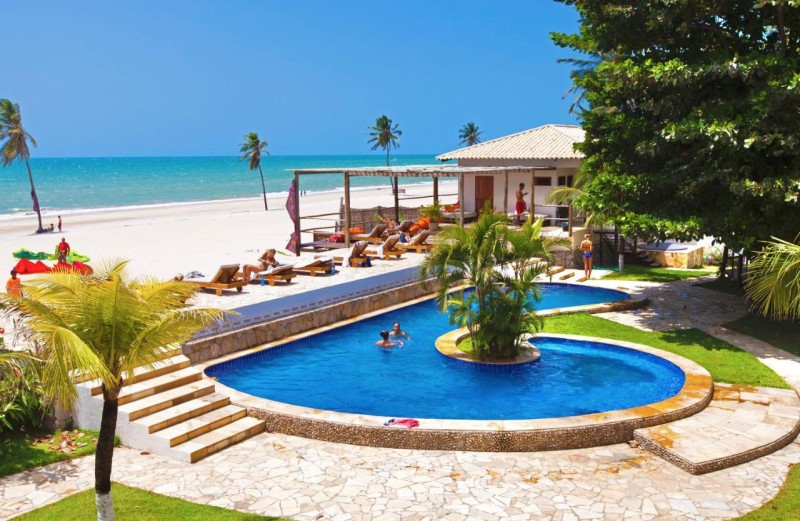 Image: Windtown Beach Hotel