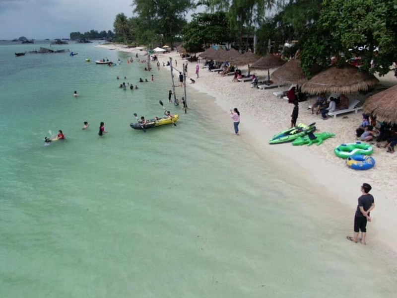 Image: Madu Tiga Beach and Resort