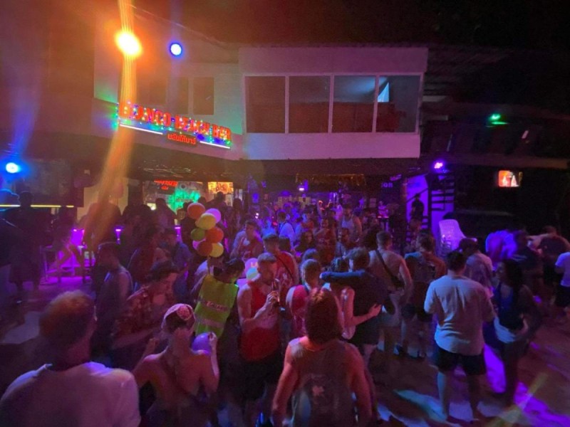 Image: Blanco Beach Bar Hostel