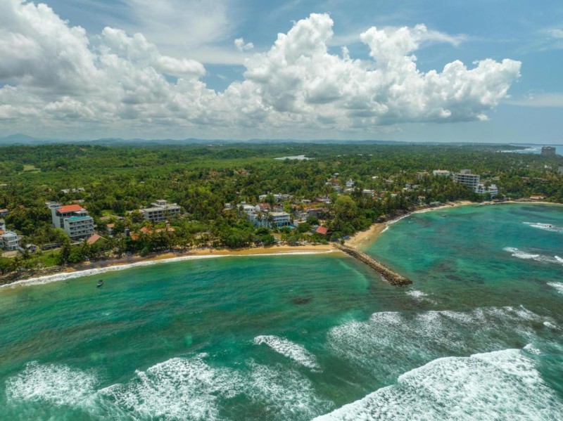 Image: BeachMirissa Hotel