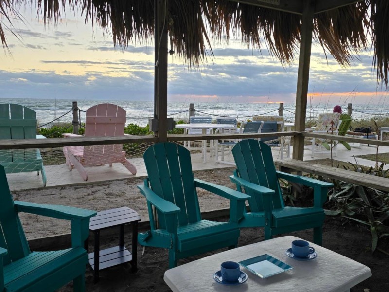 Image: Oceanfront Sea Scape Motel