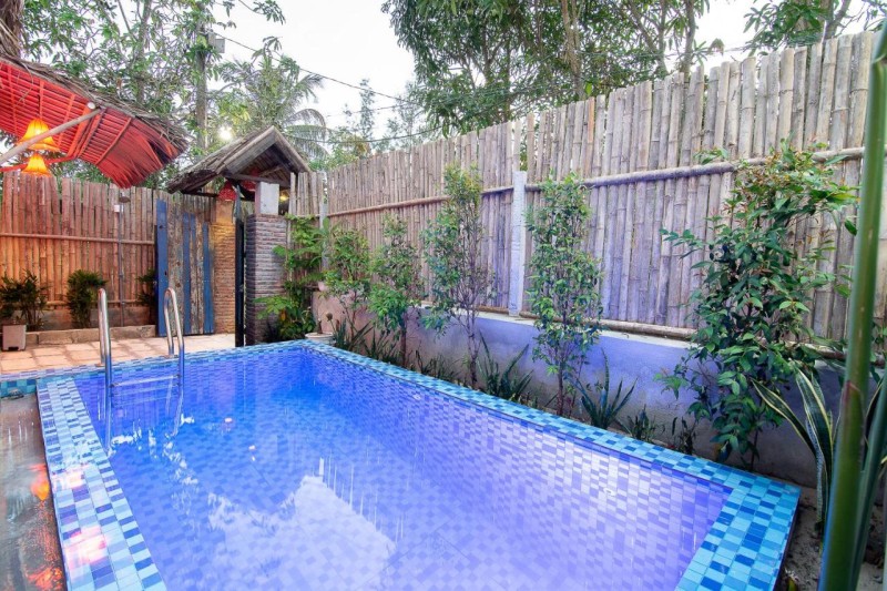 Image: An Bang beach Ceramic house