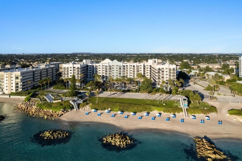 Image: Embassy Suites by Hilton Deerfield Beach Resort & Spa