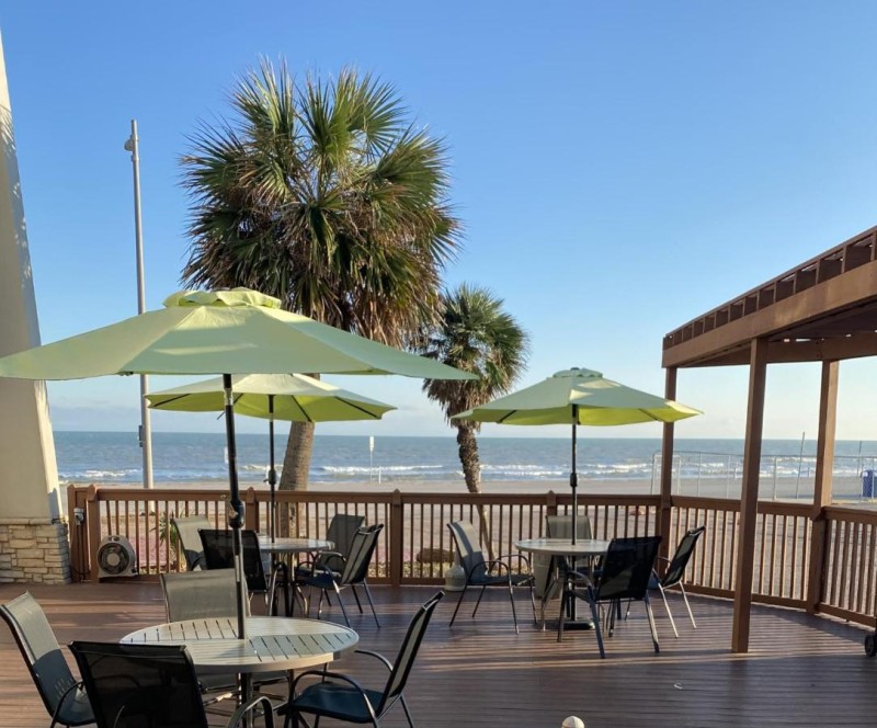 Image: Wingate by Wyndham Galveston Beachfront at the Seawall