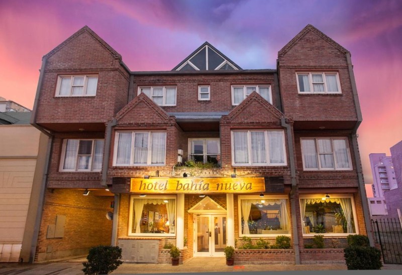 Image: Hotel Bahia Nueva