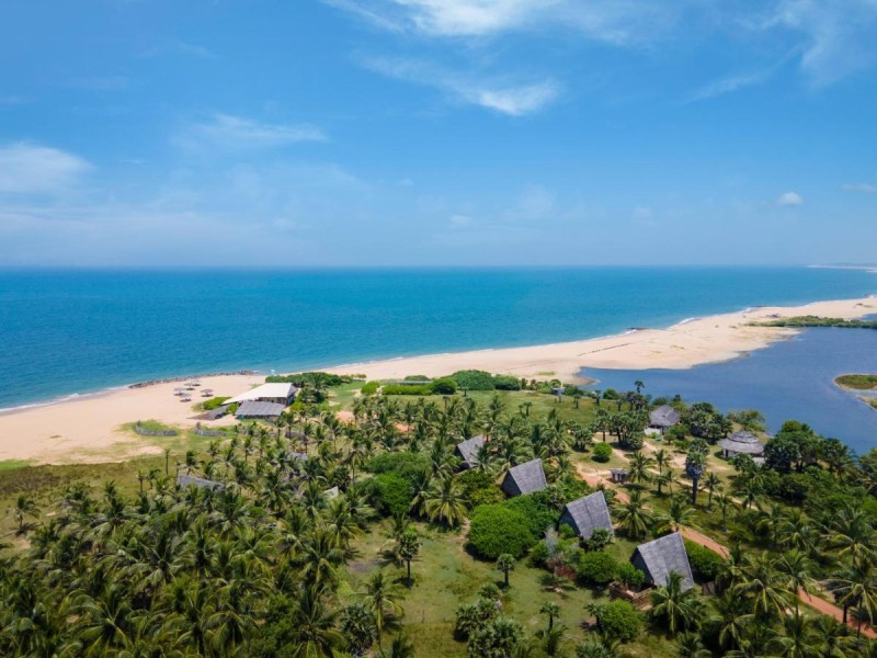 Image: Elements Beach & Nature Resort