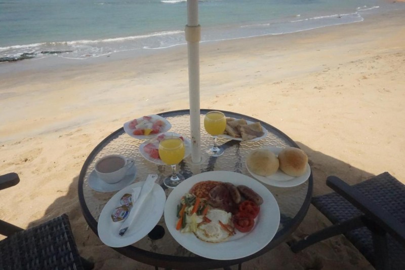 Image: Charlestina Beach Resort