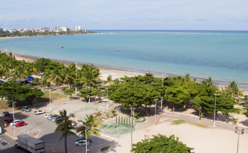 Image: ibis Maceio Pajuçara