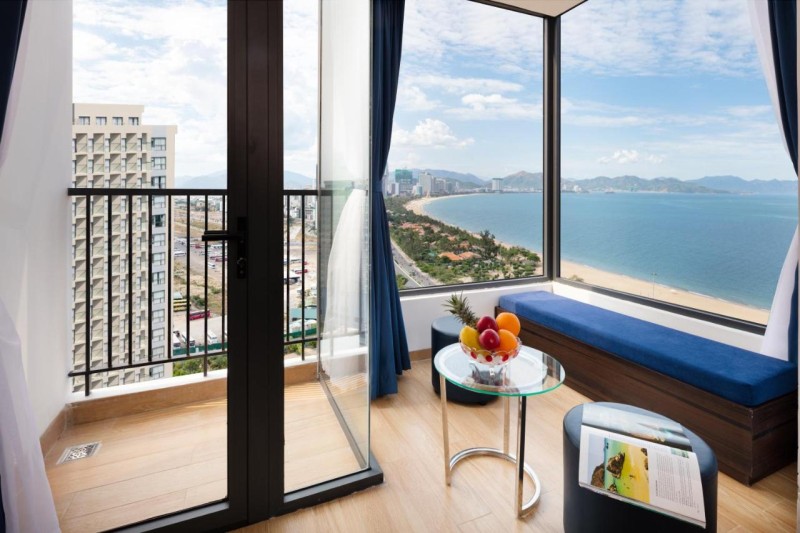 Image: Crown Hotel Nha Trang