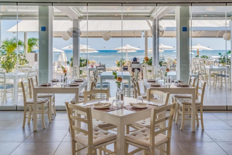 Image: Island Boutique Hotel