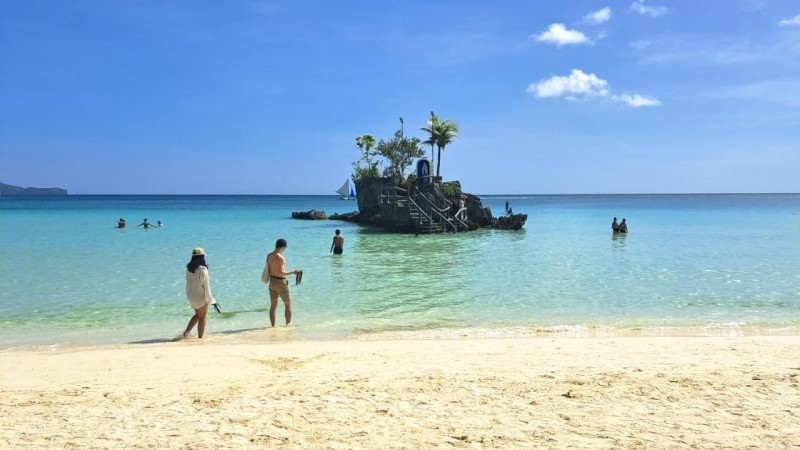 Image: Boracay Morning Beach Resort