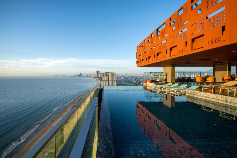 Image: The Code Hotel & Spa Da Nang - Complimentary Daily Afternoon Tea in Sky Bar