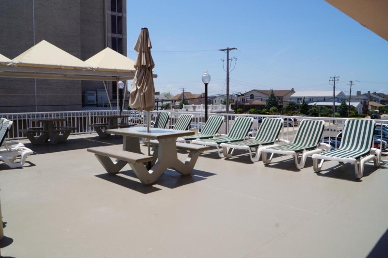 Image: Beau Rivage Beach Resort