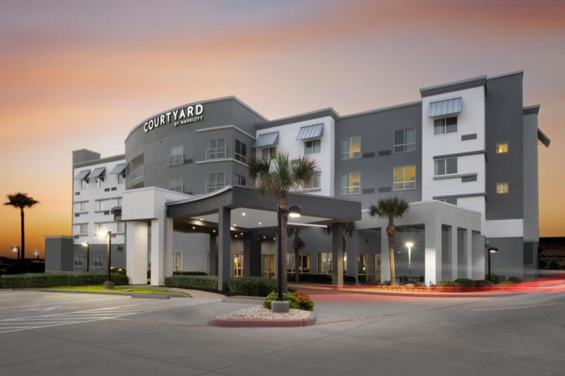 Image: Courtyard by Marriott Galveston Island