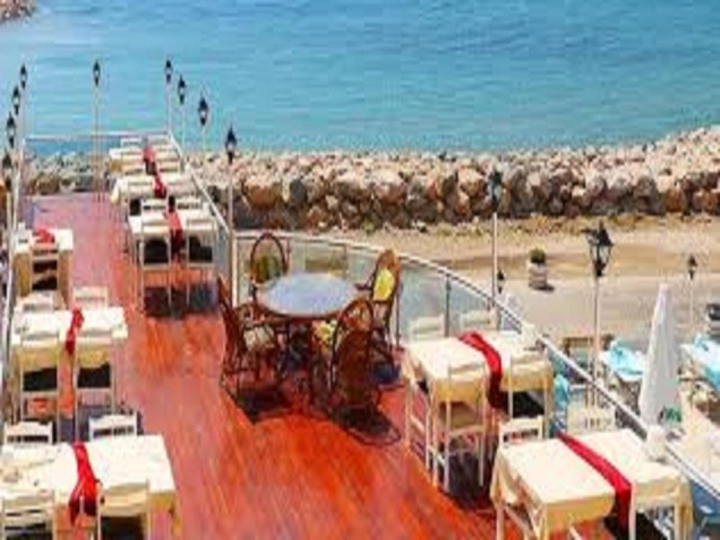 Image: Ucem Hotel Golden Sea