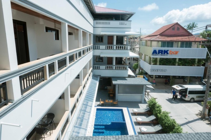 Image: Coconut Grove Hotel Samui