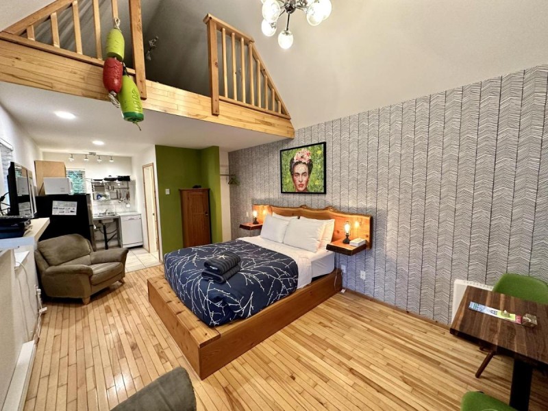 Image: Great Cabin In Close To Walking Trails And Beaches - 13T