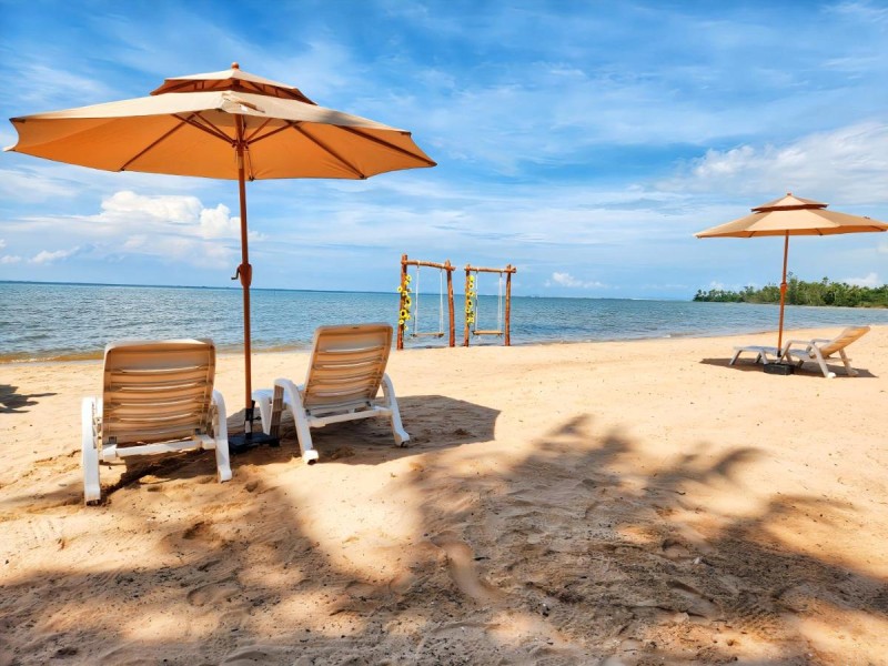 Image: Nataya Round House Coral Bay Resort