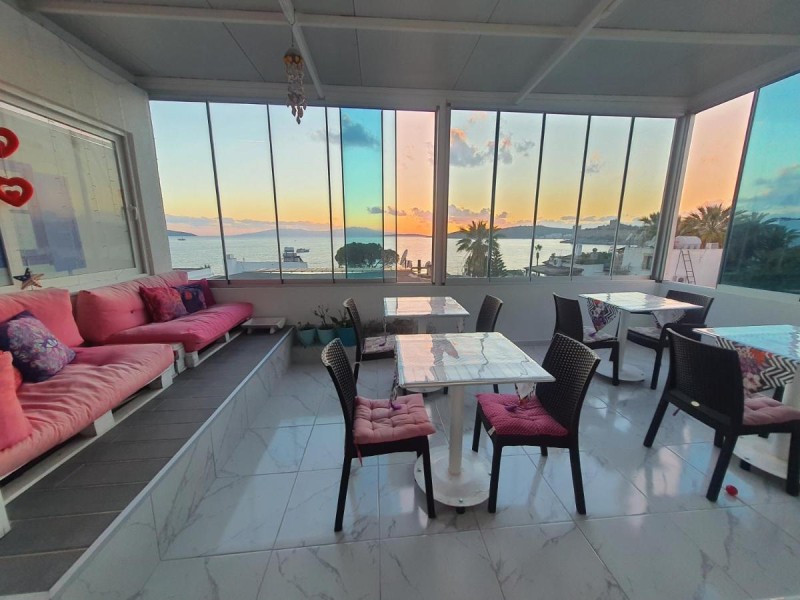 Image: R HOUSE HOTEL