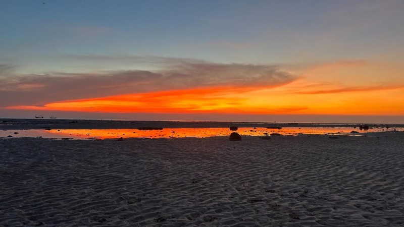 Image: The Dreamcatcher Hostel Nathon SamuiSunset
