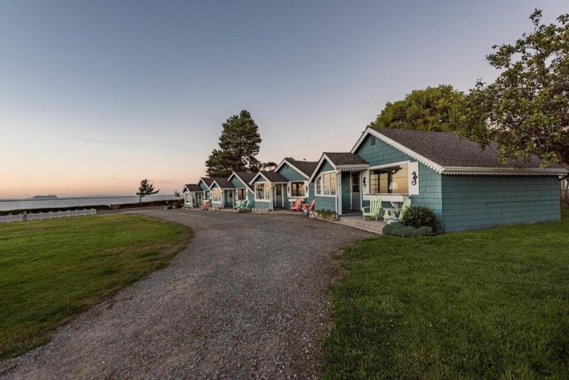 Image: Juan de Fuca Waterfront Hotel & Cottages