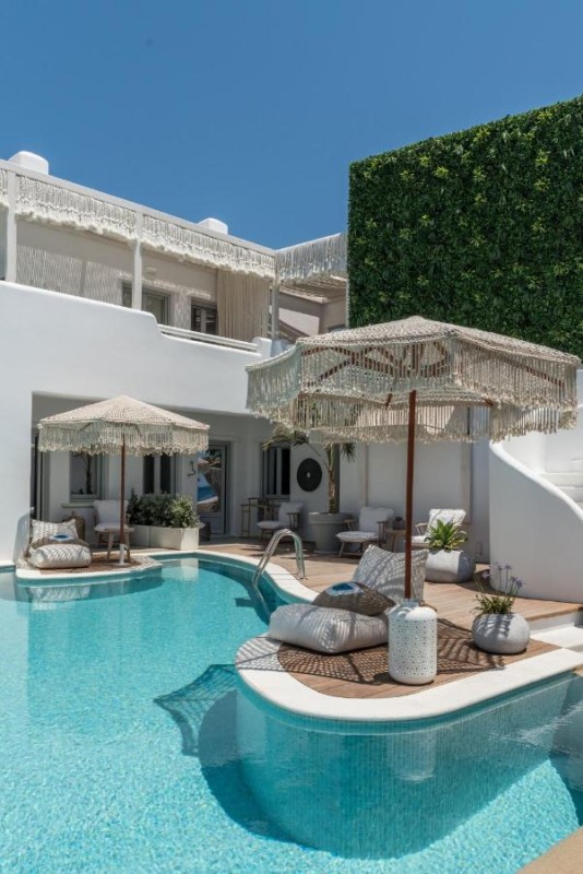 Image: Virtu Suites