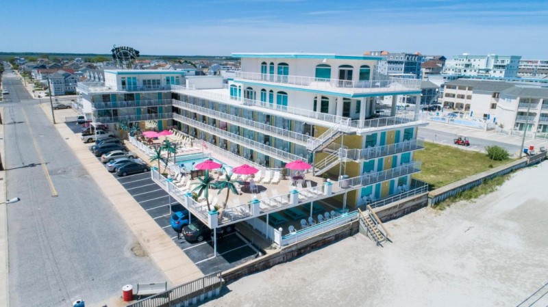 Image: Paradise Oceanfront Resort of Wildwood Crest