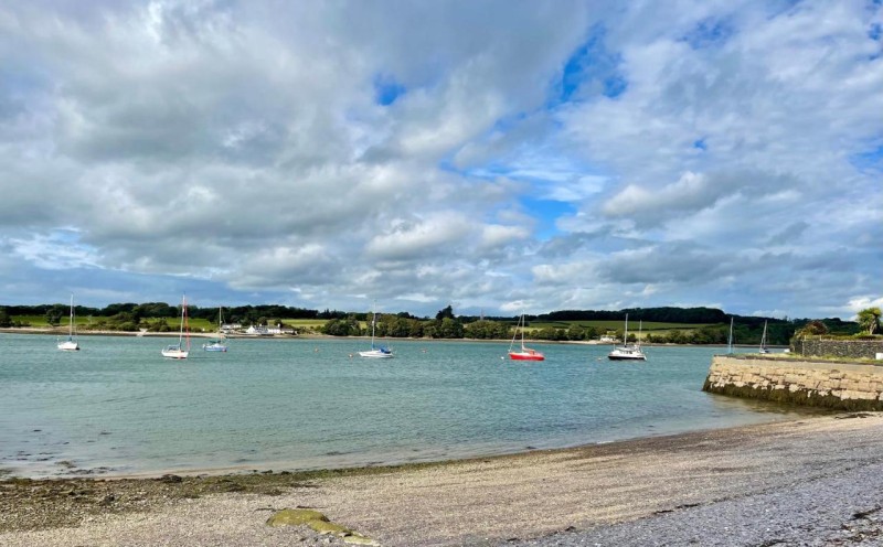 Image: Garddfon Inn