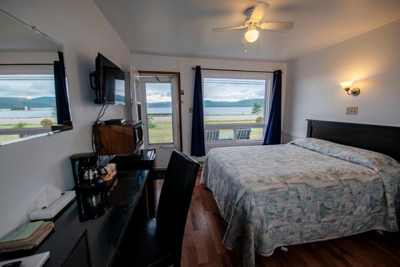 Image: Sea Breeze Motel