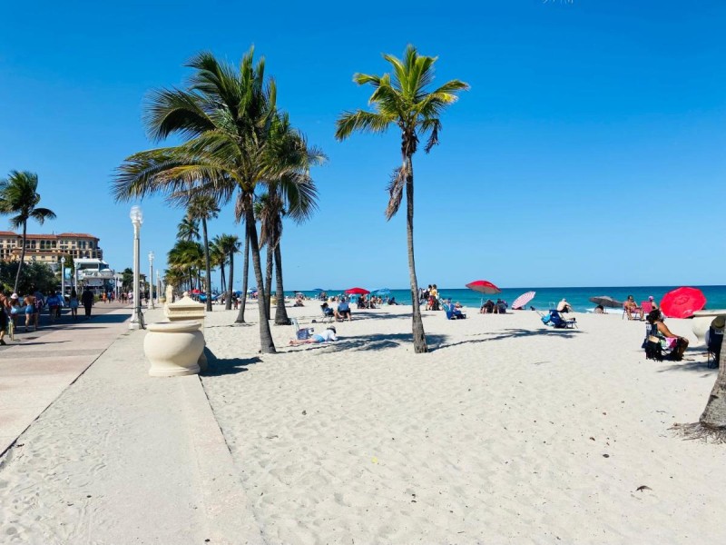 Image: Beach Tide Motel