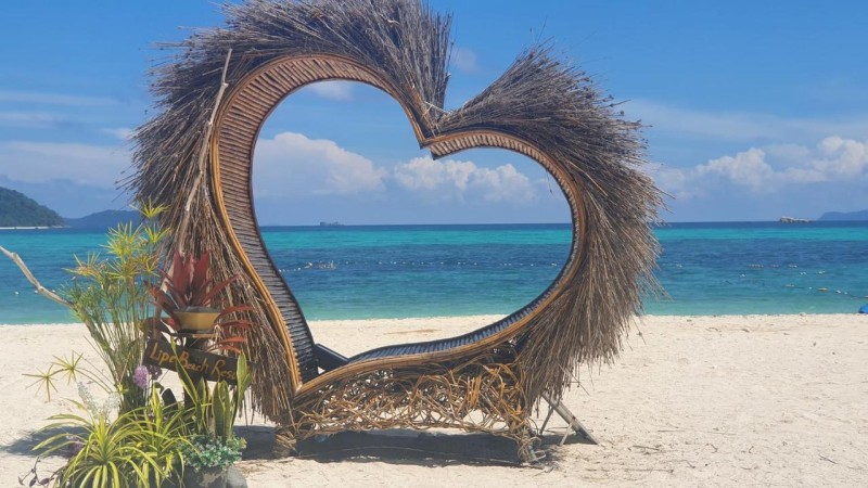 Image: Lipe Beach Resort