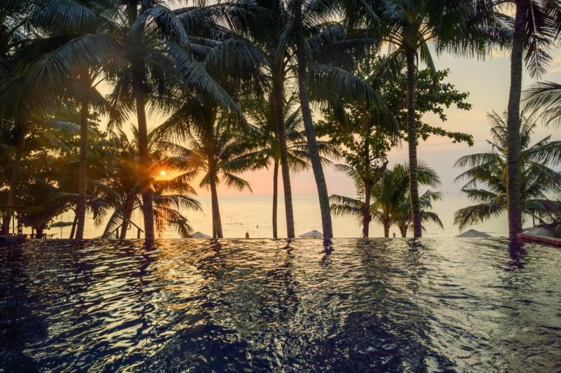 Image: Vida Loca Sunset Beach Resort