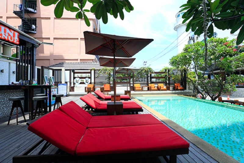 Image: Pattaya Sea View Hotel - SHA Extra Plus