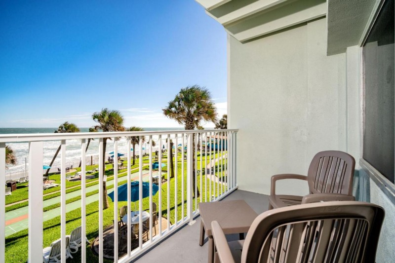 Image: Perry's Ocean-Edge Resort