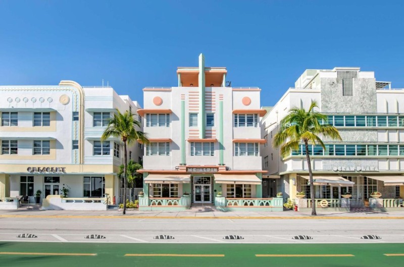 Image: Hilton Vacation Club Crescent on South Beach Miami
