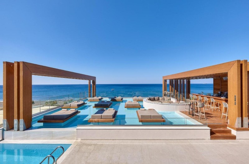 Image: Enorme Santanna Beach