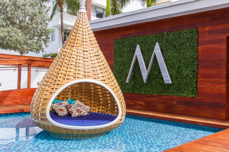 Image: Marseilles Beachfront Hotel