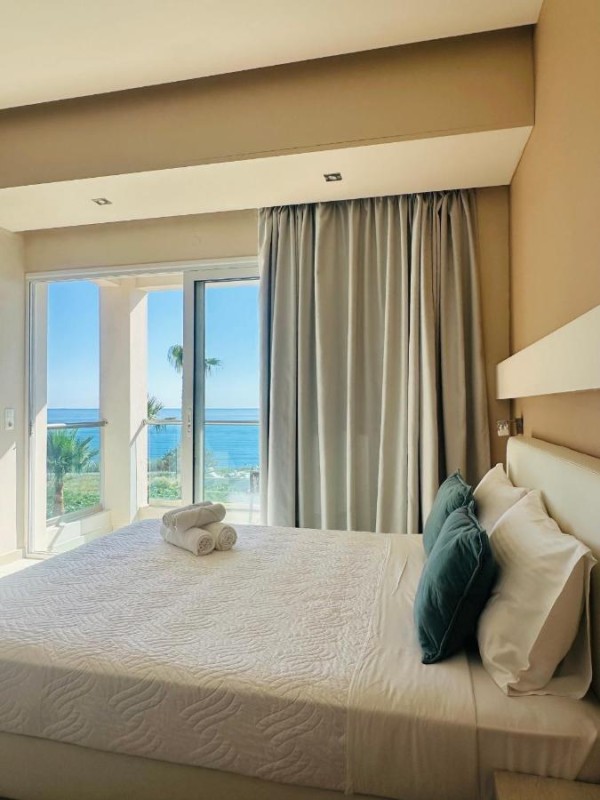 Image: Saradari Beach Hotel - Adults Only