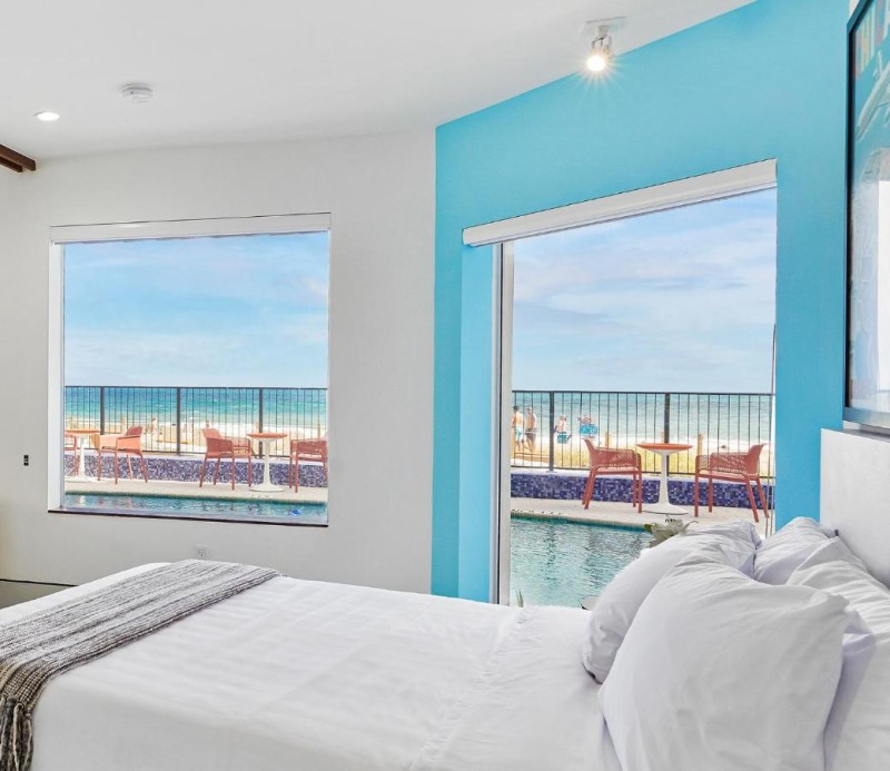 Image: Ocean Treasure Beachside Suites