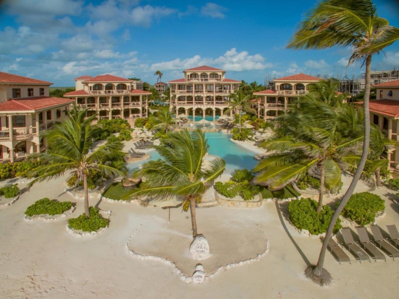 Image: Coco Beach Resort