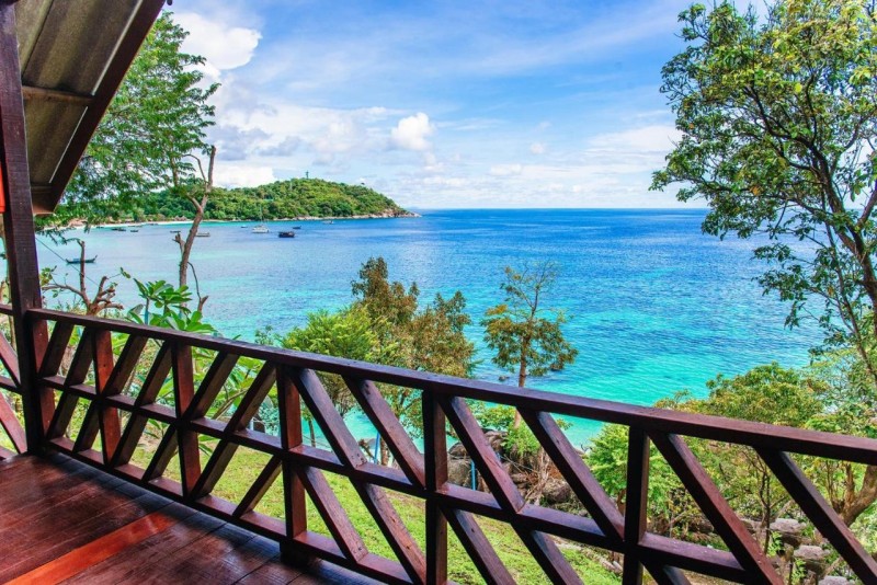 Image: DAYA hill seaview