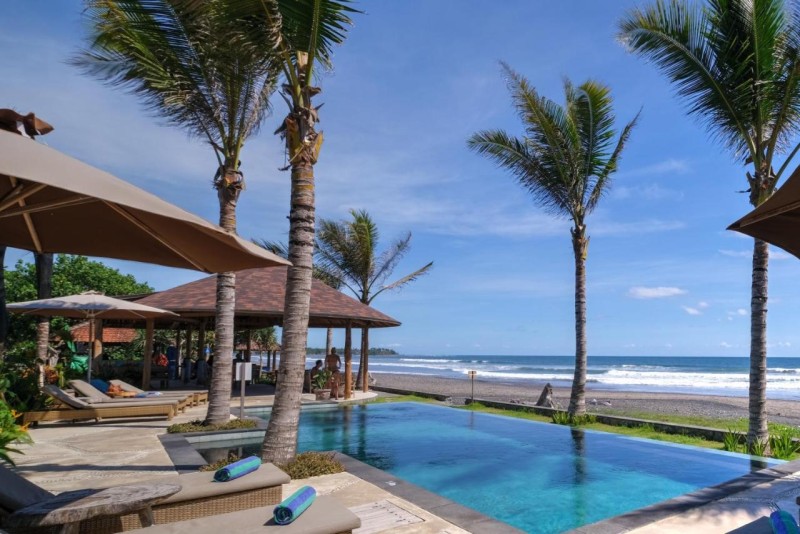 Image: WIDE SANDS Beach Retreat